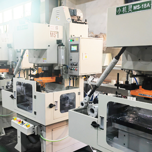 18噸 智能(néng)型 小(xiǎo)沖床
